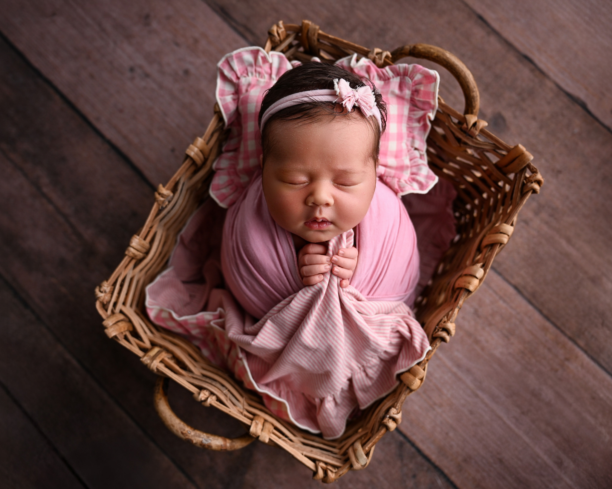 Newborn hold on mother arms, black and white image author Olivia Grace